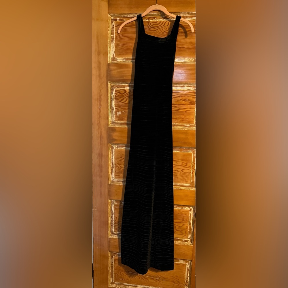 Long Black Velvet Evening Gown
